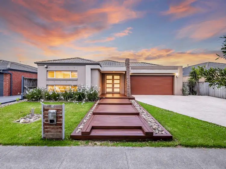 24 Locky Grove, Lyndhurst VIC 3975