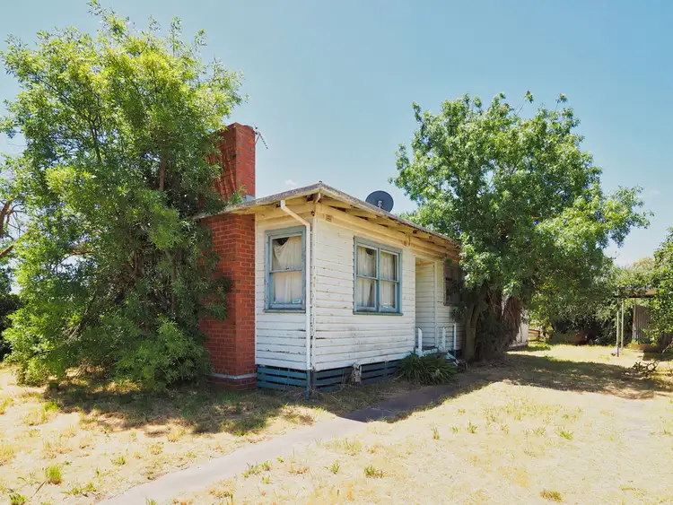 Second view of Homely house listing, 6 Steven Crescent, Ararat VIC 3377