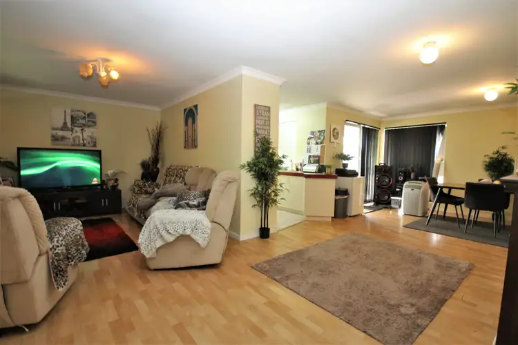 Second view of Homely house listing, 5 Shirreff Close, Australind WA 6233