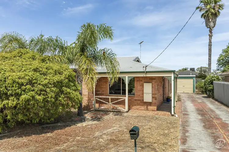 28 Broadwater Gardens, South Lake WA 6164