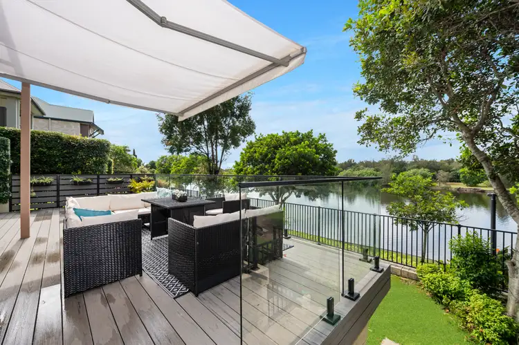 3069 Quay South Drive, Carrara QLD 4211
