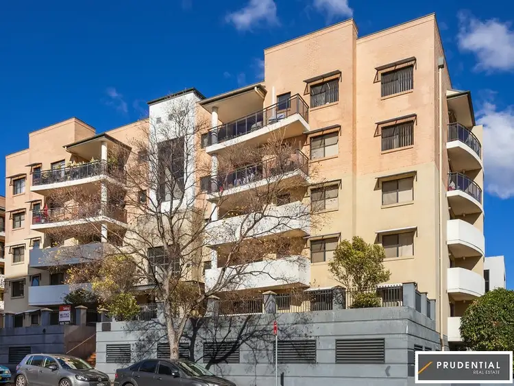 30/12-24 Lachlan Street, Liverpool NSW 2170