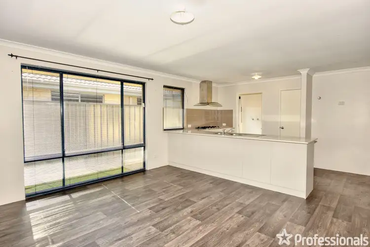 Fifth view of Homely house listing, 33 Bottlenose Circuit, Waikiki WA 6169