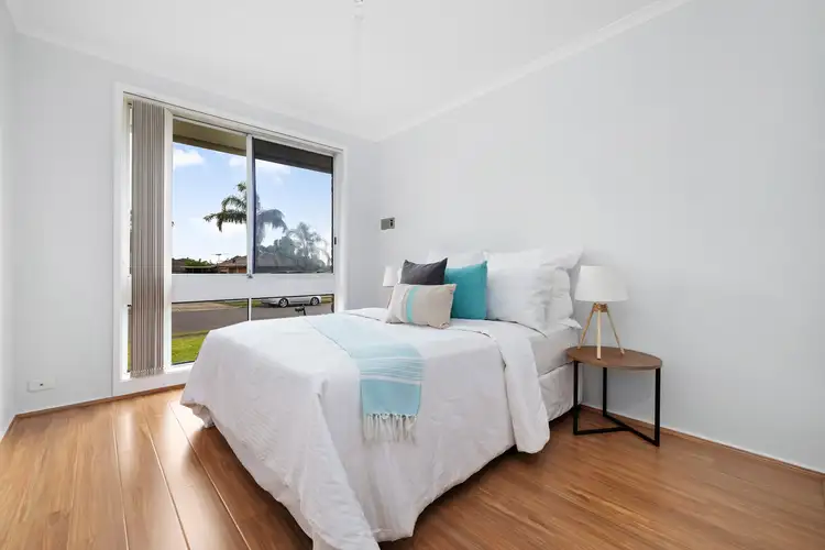 Fifth view of Homely house listing, 2 Abbott Close, Edensor Park NSW 2176