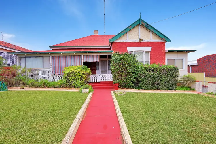 2 Duke St, Northam WA 6401