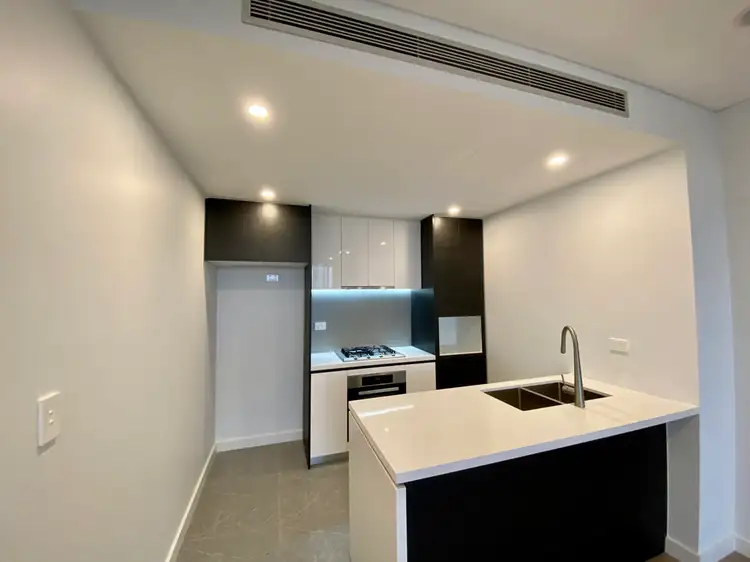304/41-45 Rhodes Street