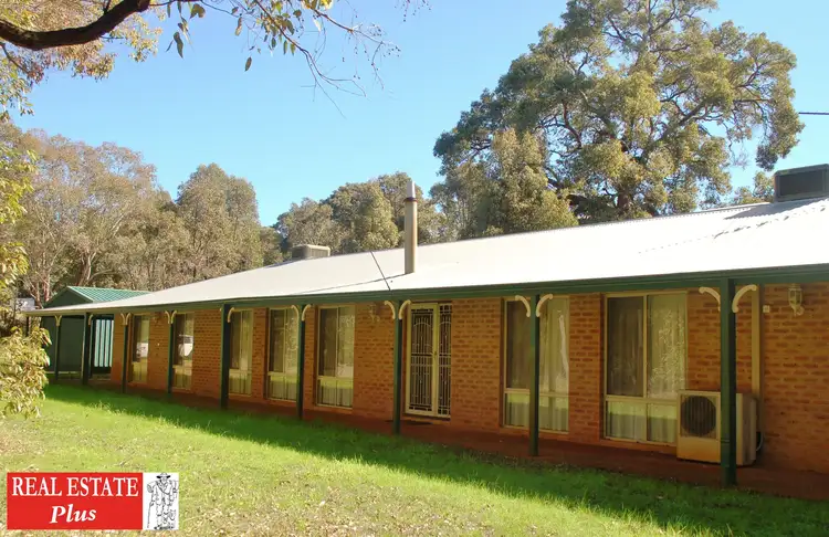 150 Snowden Road, Chidlow WA 6556