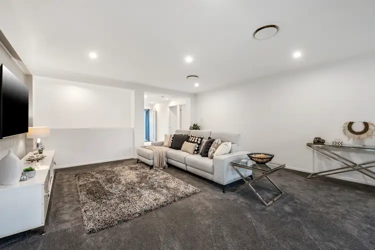 Fifth view of Homely house listing, 2 Coochin Lane, Pacific Pines QLD 4211