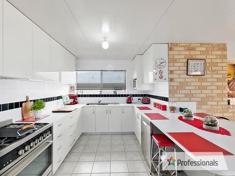 Second view of Homely house listing, 1/24 Freycinet Drive, Geographe WA 6280