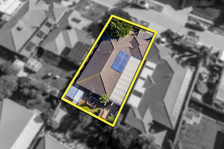 Third view of Homely house listing, 5 Mariner Close, Cranbourne North VIC 3977