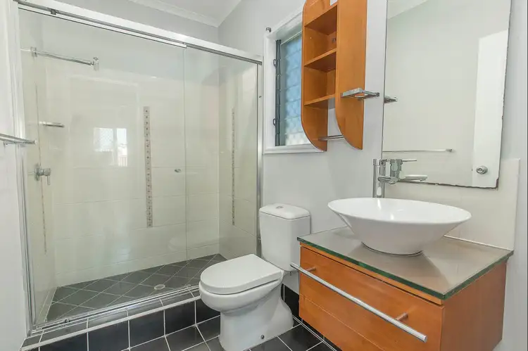 Sixth view of Homely unit listing, 61/1 Burnda Street, Kirwan QLD 4817