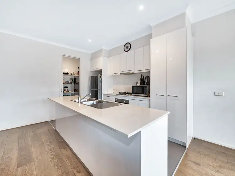 Second view of Homely townhouse listing, 41 Willow Glen Boulevard, Cranbourne VIC 3977