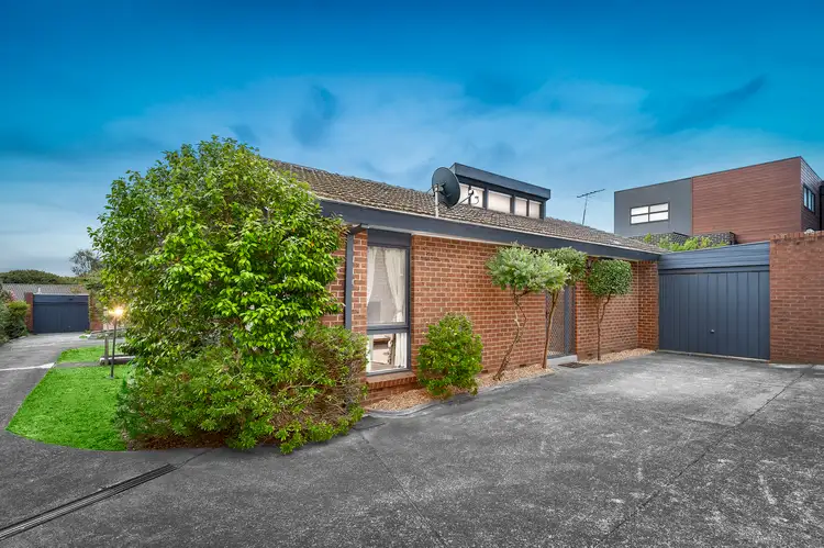 23 Bamfield Road