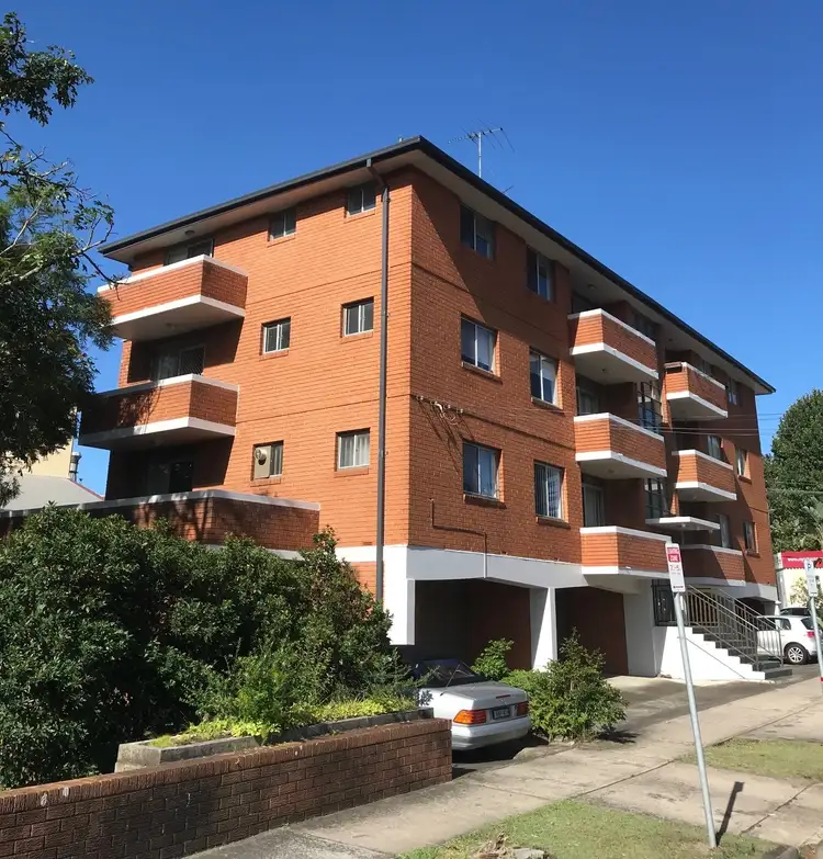 113 Doncaster Avenue