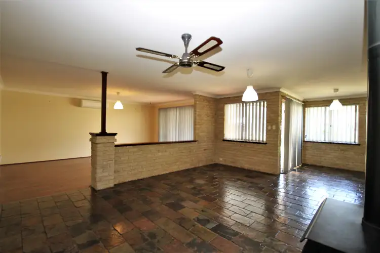 Sixth view of Homely house listing, 2 Caledonia Rise, Australind WA 6233