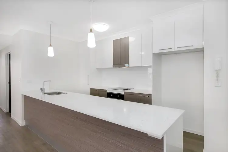 204/19-21 Gordon Street, Greenslopes QLD 4120