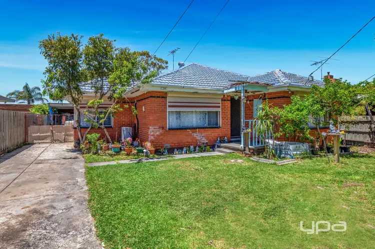 10 Syme Street, St Albans VIC 3021