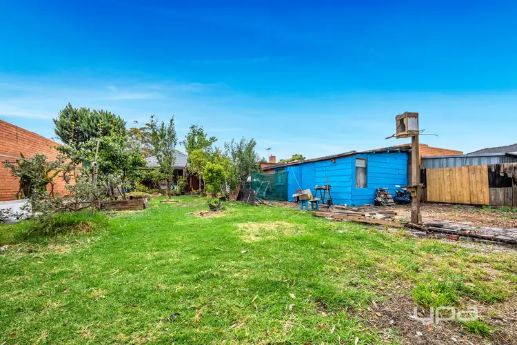 Second view of Homely house listing, 10 Syme Street, St Albans VIC 3021