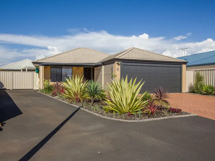 8 Blechynden Turn, Capel WA 6271