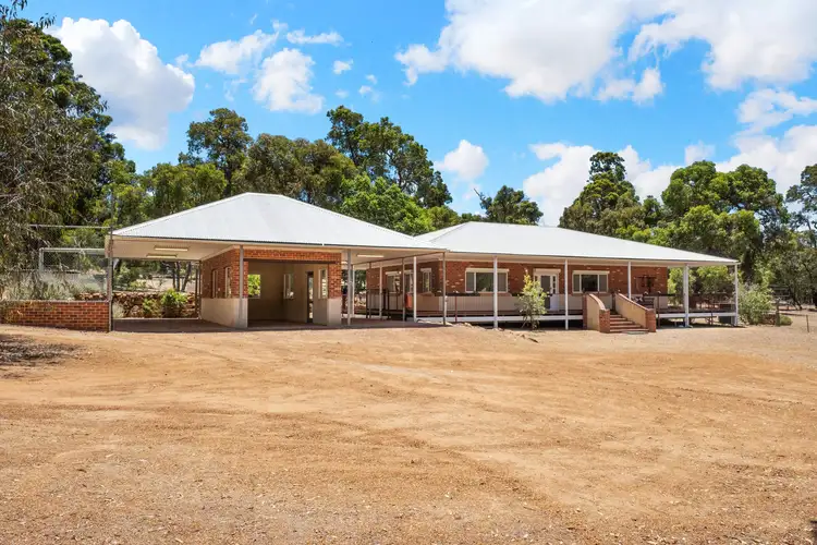 15 Blackbutt Place, Morangup WA 6083