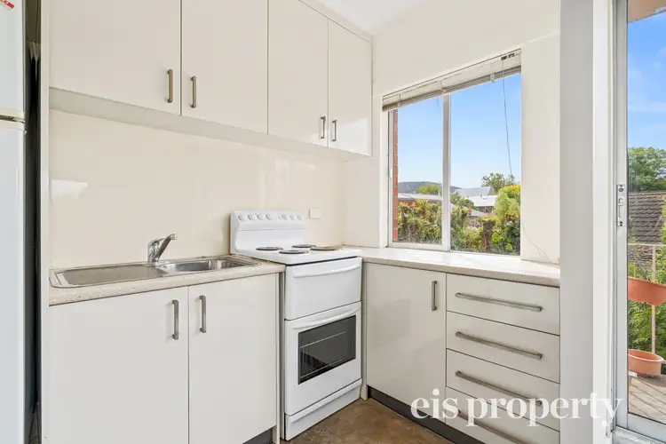 3/7 View Street, Sandy Bay TAS 7005