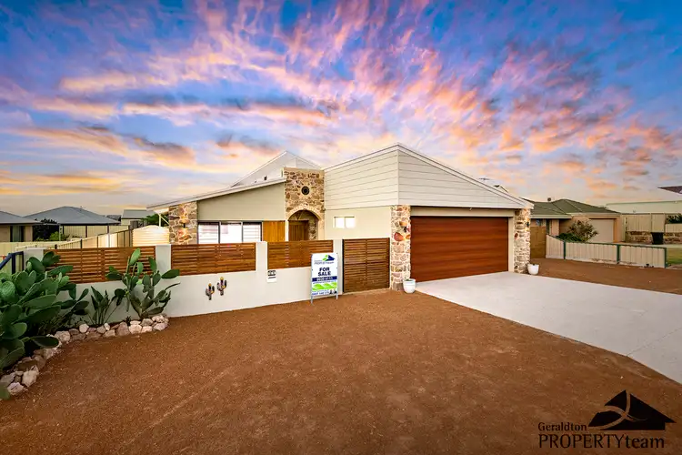 11 Reef Boulevard, Drummond Cove WA 6532