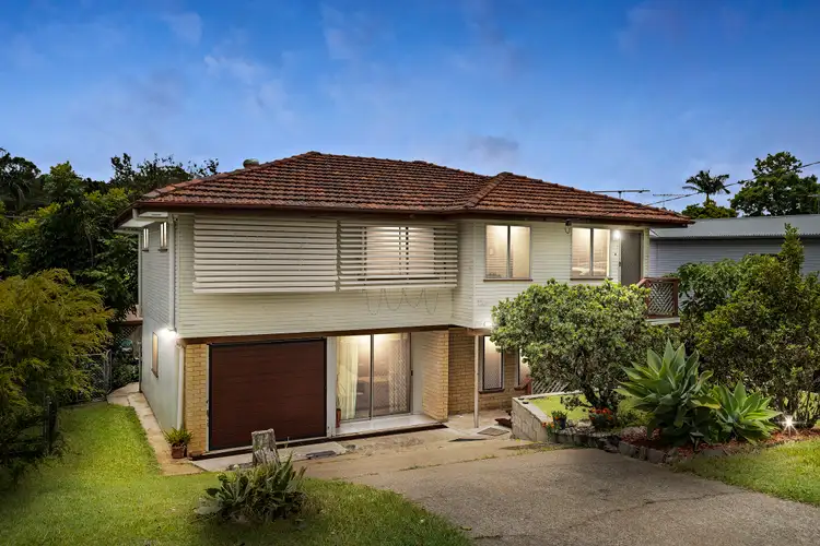 42 Olearia Street East, Everton Hills QLD 4053
