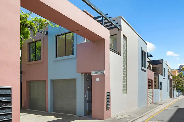 2 Sparman Close, Adelaide SA 5000
