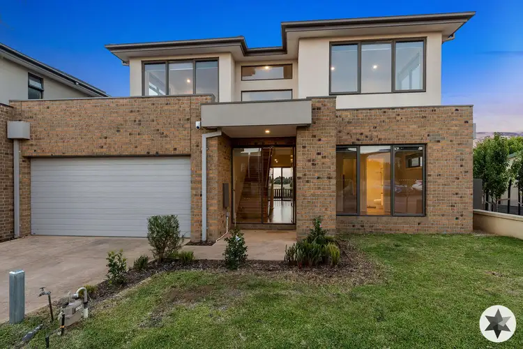Main view of Homely house listing, 10/5 Greg Norman Drive, Sanctuary Lakes VIC 3030