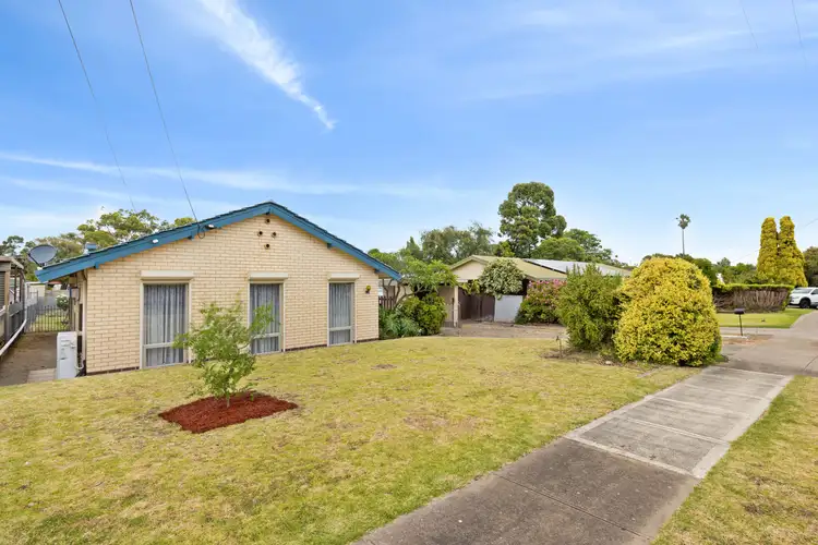 12 Noami Avenue, Morphett Vale SA 5162