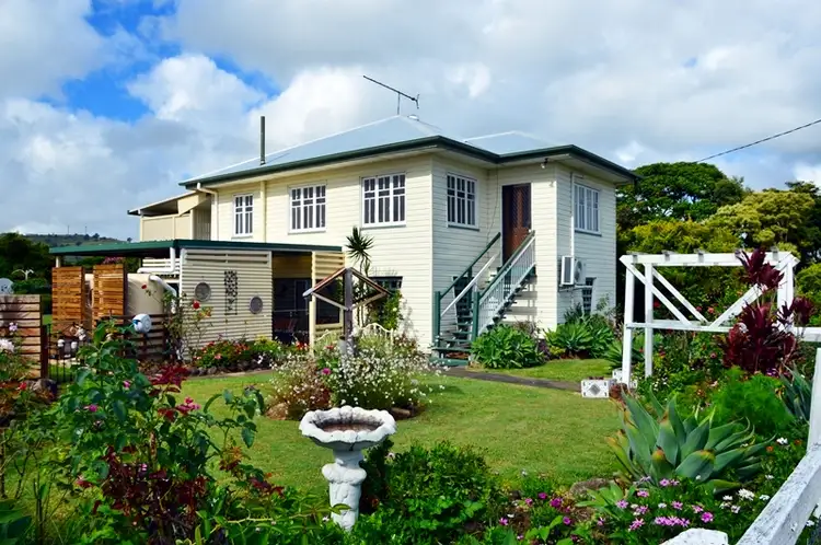 110 Prospect Street, Lowood QLD 4311