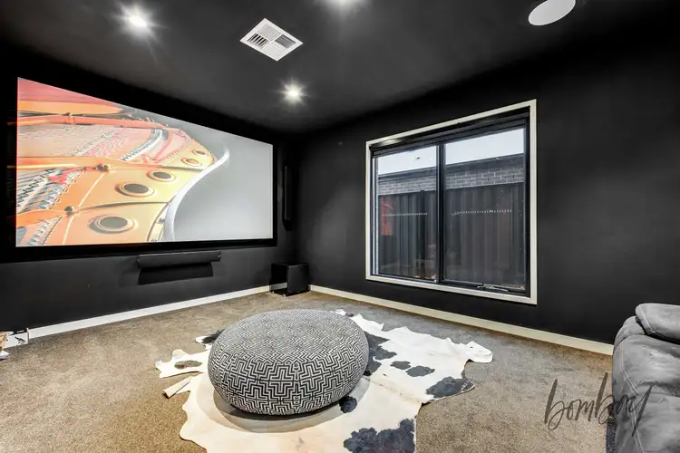 Sixth view of Homely house listing, 7 Spotted Gum Court, Craigieburn VIC 3064