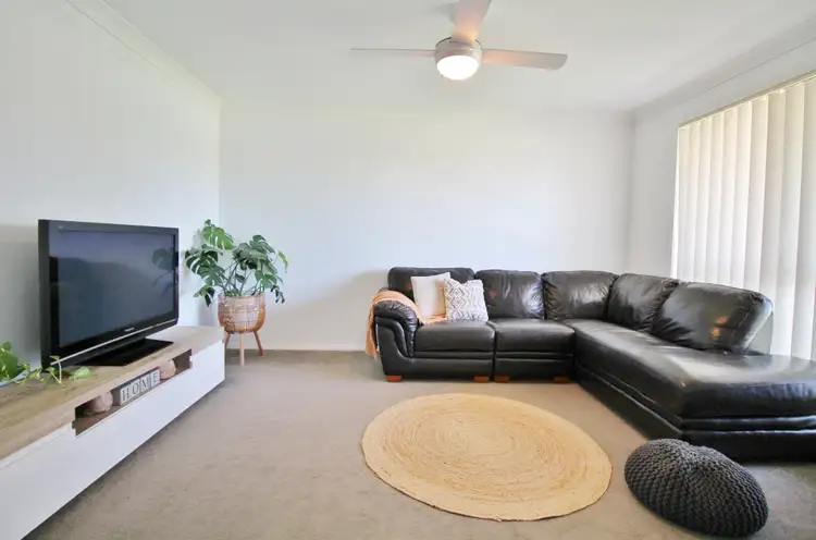 Seventh view of Homely house listing, 6 Henry Place, Young NSW 2594