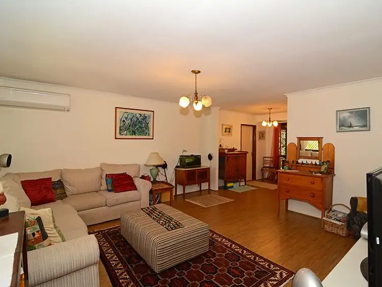 Fourth view of Homely house listing, 9 Kingfisher Court, Bundamba QLD 4304