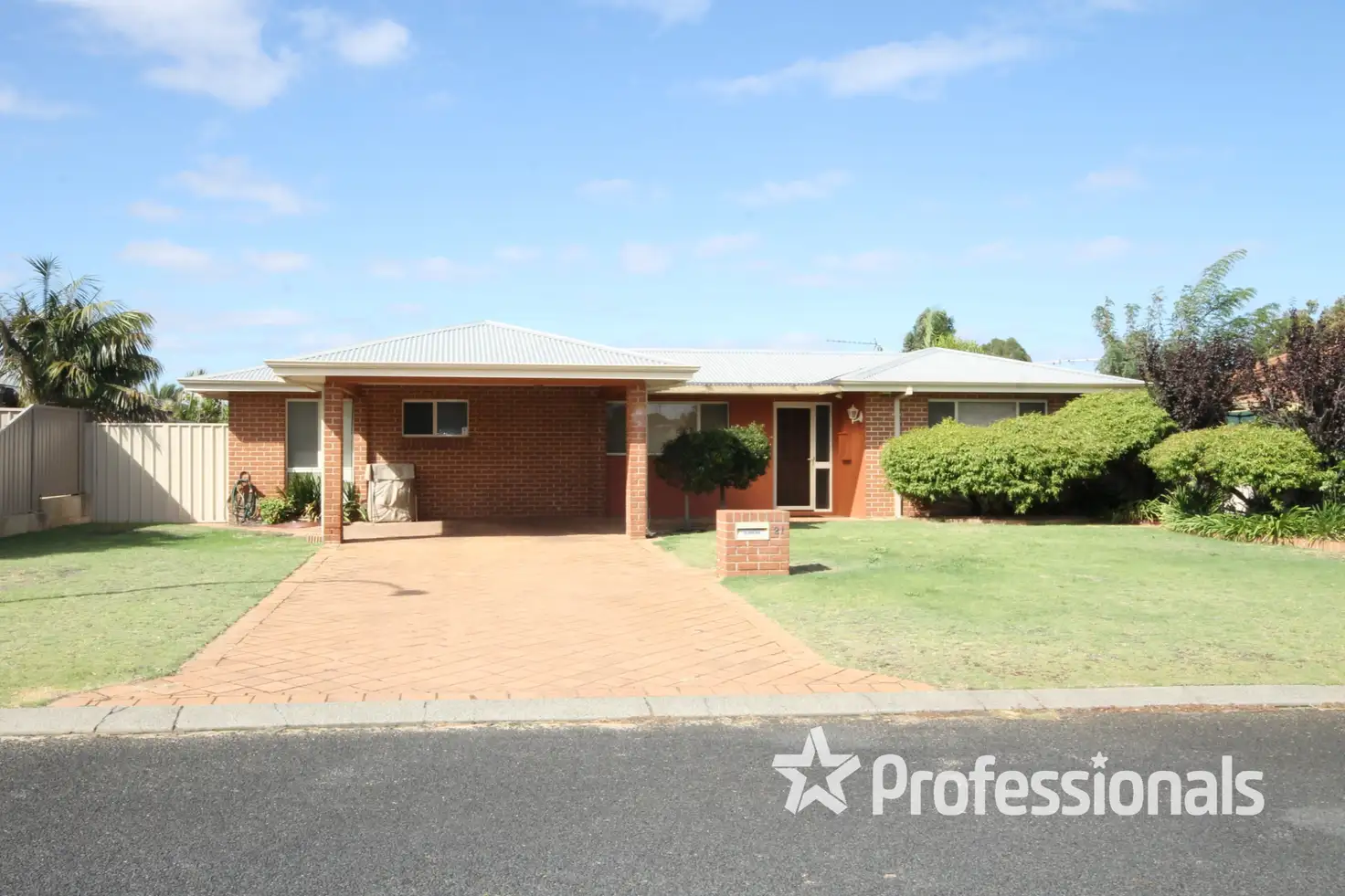 Main view of Homely house listing, 21 Gaudin Way, Australind WA 6233