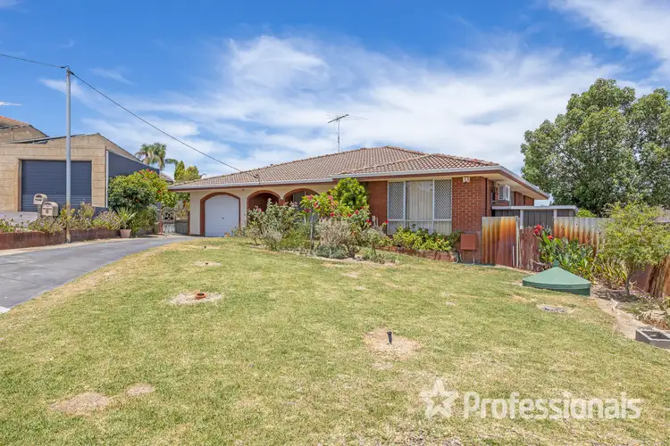 Second view of Homely house listing, 6 Kirby Place, Marangaroo WA 6064