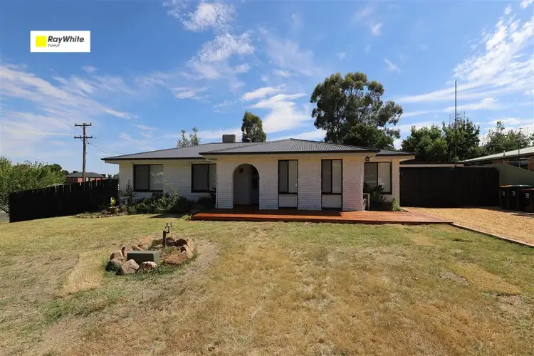66 Lockhart Street, Adelong NSW 2729