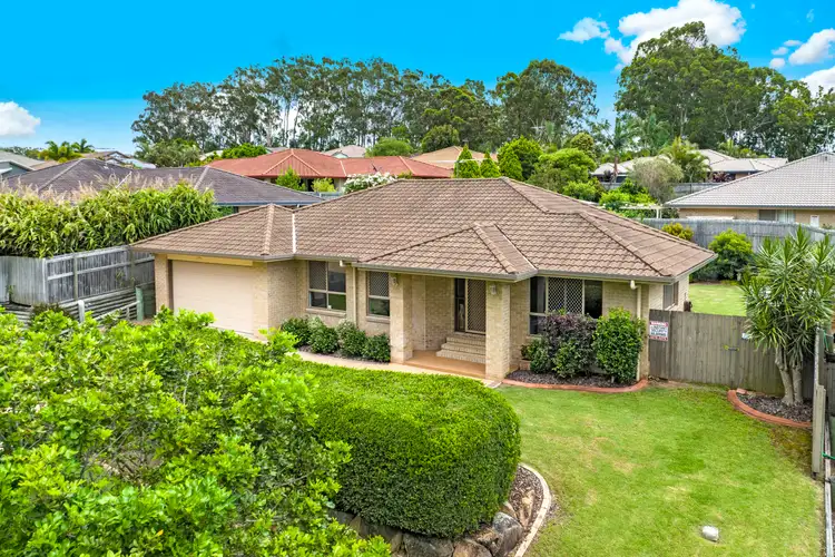 15 Emperor Drive, Redland Bay QLD 4165