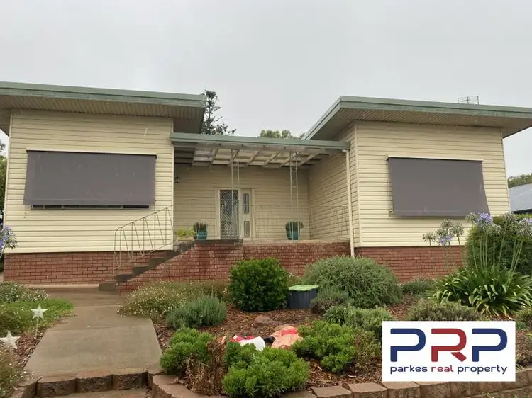 159 Currajong Street, Parkes NSW 2870