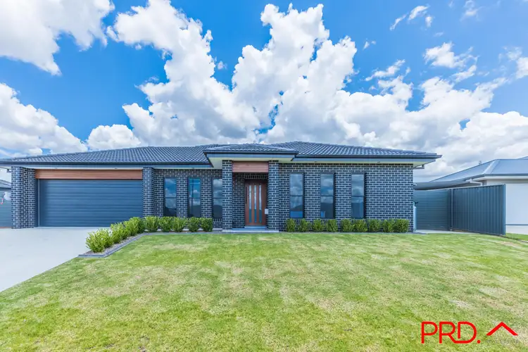 16 Galah Drive, Tamworth NSW 2340