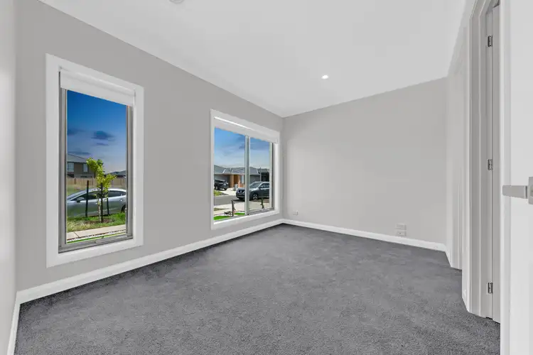 Sixth view of Homely house listing, 27 Hatter Street, Werribee VIC 3030