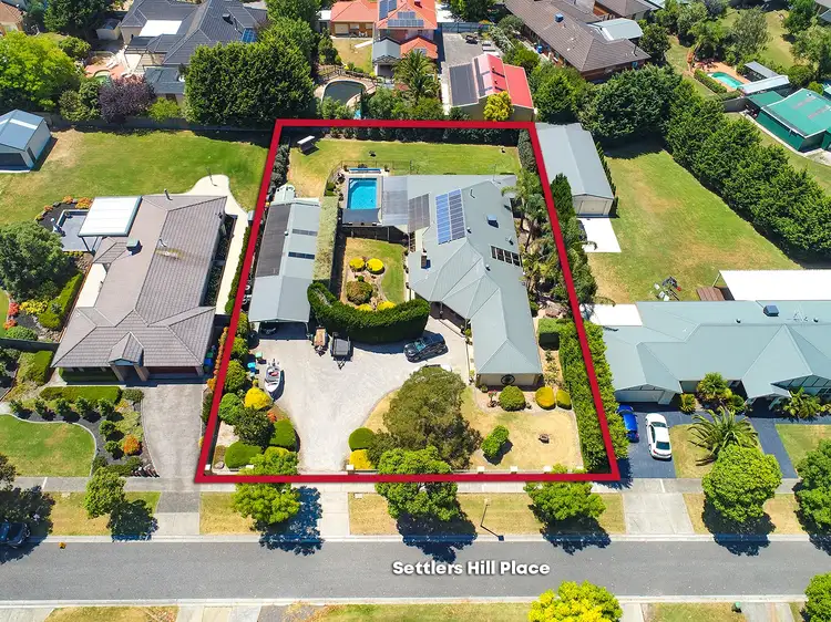 Main view of Homely house listing, 11 Settlers Hill Place, Narre Warren North VIC 3804
