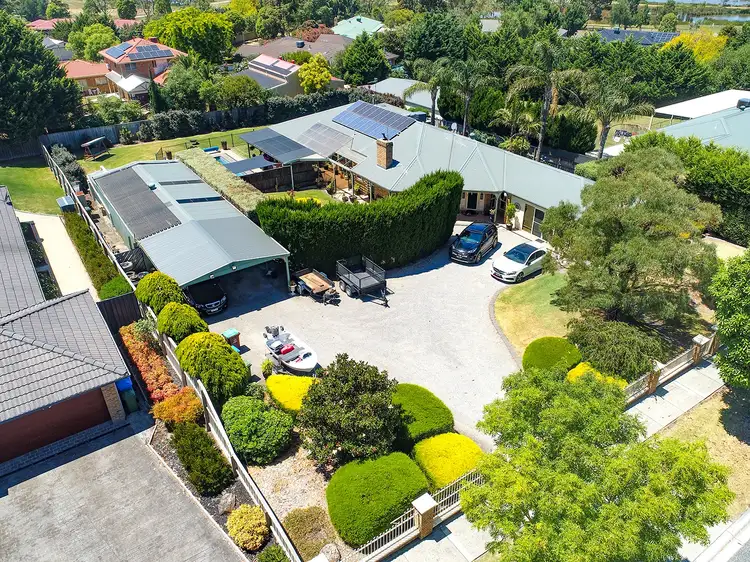 Second view of Homely house listing, 11 Settlers Hill Place, Narre Warren North VIC 3804