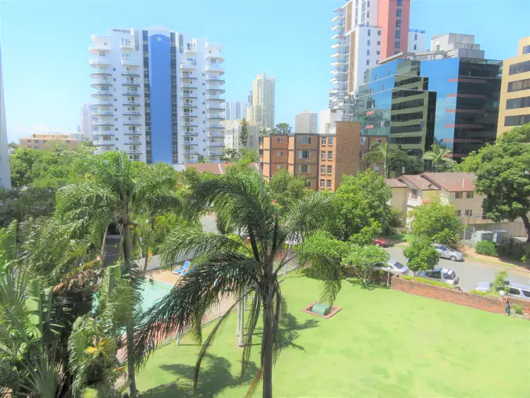 Fourth view of Homely unit listing, 3/2 Riverview Parade, Surfers Paradise QLD 4217
