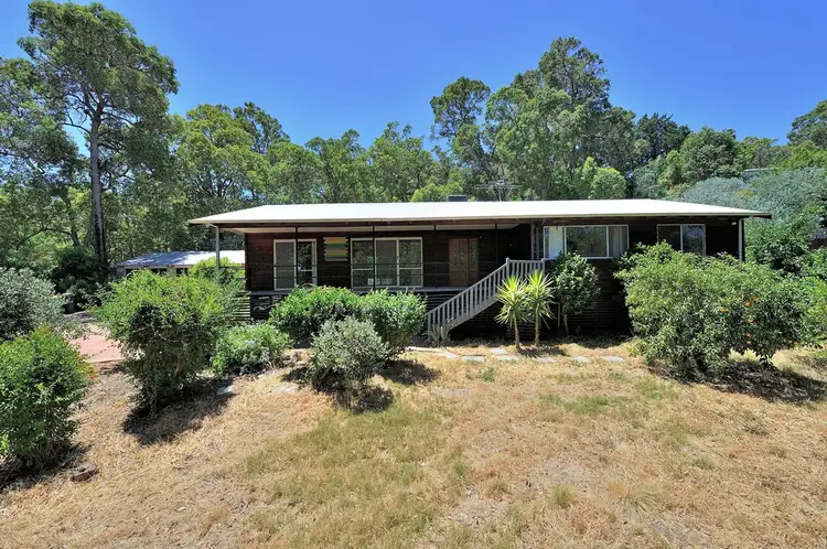 2 Mayhew Road, Darlington WA 6070