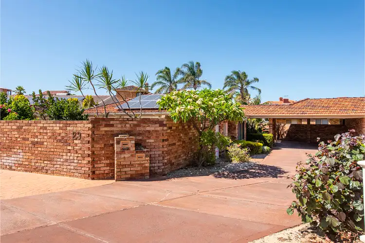 Sixth view of Homely semi-detached listing, 23A Viewcrest Way, Sorrento WA 6020