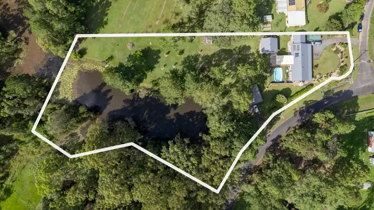 15 Woodwood Road, Landsborough QLD 4550