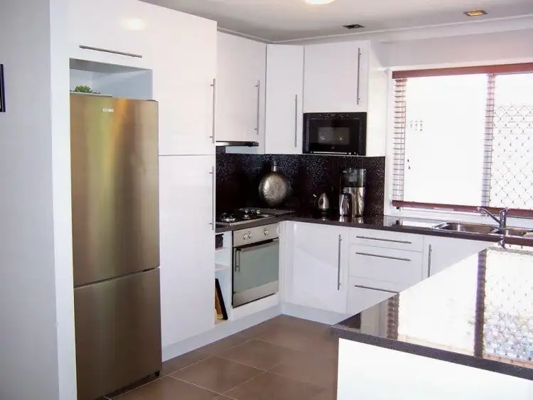 Fifth view of Homely house listing, 10 Cedar Close, Forest Lake QLD 4078