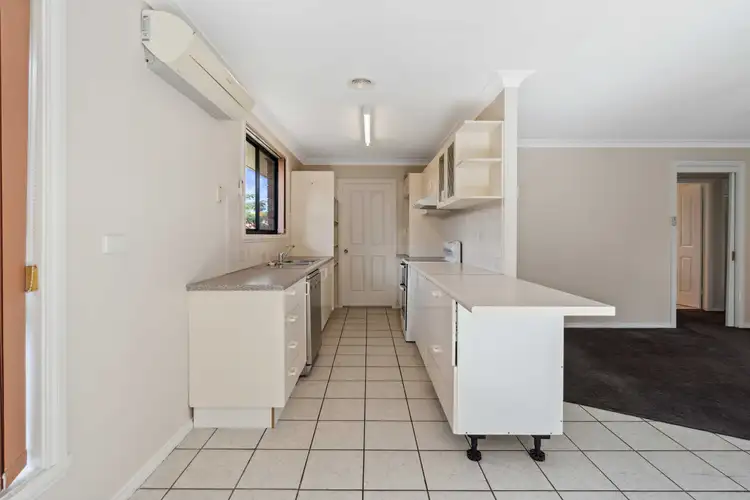 Fourth view of Homely house listing, 7 Betts Place, Orange NSW 2800