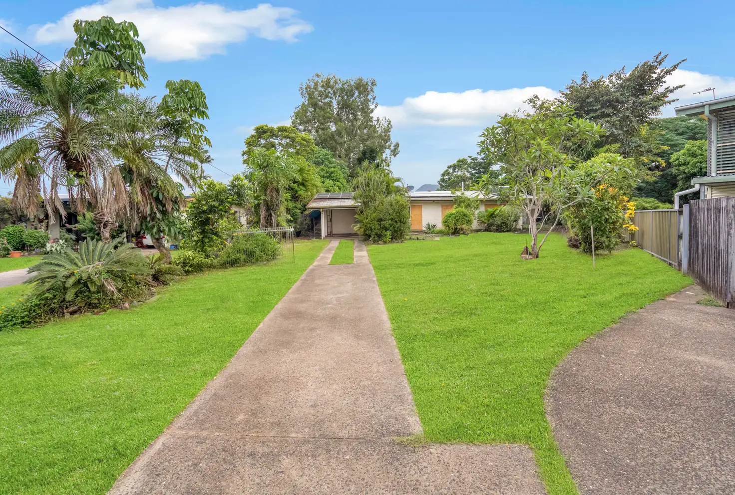 Main view of Homely house listing, 4 Jacaranda Close, Manunda QLD 4870